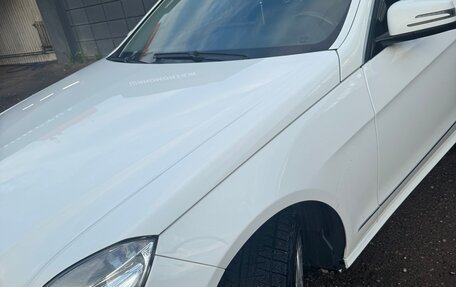 Mercedes-Benz E-Класс, 2012 год, 1 550 000 рублей, 6 фотография