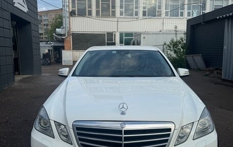 Mercedes-Benz E-Класс, 2012 год, 1 550 000 рублей, 25 фотография