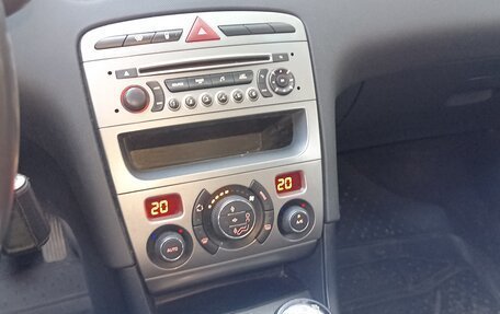 Peugeot 408 I рестайлинг, 2013 год, 850 000 рублей, 23 фотография