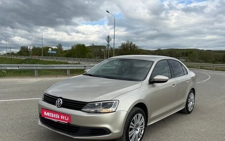 Volkswagen Jetta VI, 2012 год, 895 000 рублей, 9 фотография