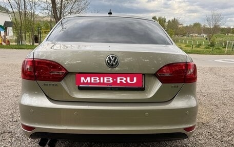 Volkswagen Jetta VI, 2012 год, 895 000 рублей, 5 фотография