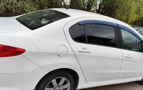 Peugeot 408 I рестайлинг, 2014 год, 550 000 рублей, 3 фотография