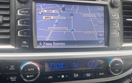Toyota Highlander III, 2014 год, 3 000 000 рублей, 28 фотография