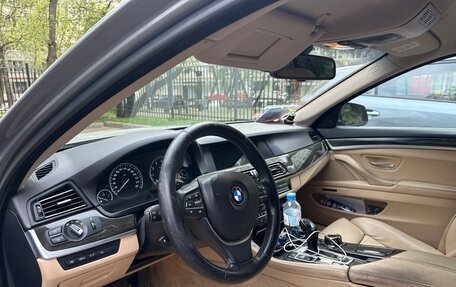 BMW 5 серия, 2009 год, 1 950 000 рублей, 9 фотография