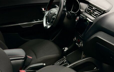 KIA Rio III рестайлинг, 2016 год, 890 000 рублей, 6 фотография