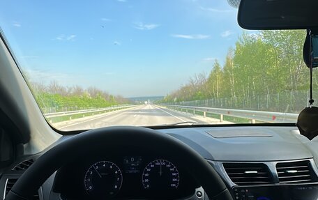 Hyundai Solaris II рестайлинг, 2012 год, 820 000 рублей, 3 фотография