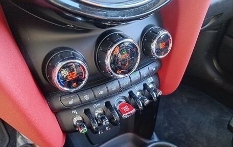 MINI Hatch, 2018 год, 2 440 000 рублей, 19 фотография