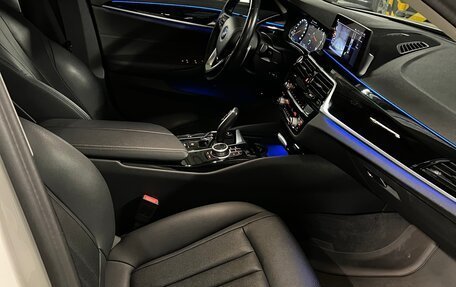 BMW 5 серия, 2020 год, 4 450 000 рублей, 6 фотография