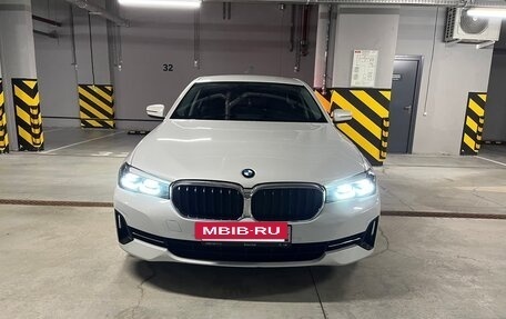 BMW 5 серия, 2020 год, 4 450 000 рублей, 9 фотография