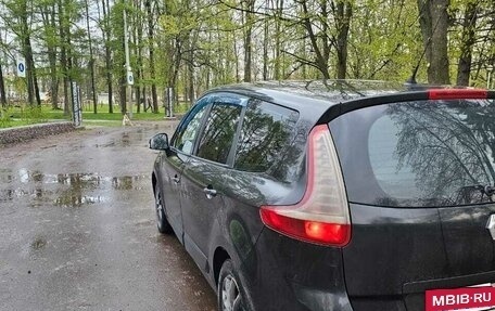 Renault Scenic III, 2009 год, 590 000 рублей, 2 фотография
