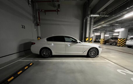 BMW 5 серия, 2020 год, 4 450 000 рублей, 14 фотография