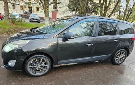 Renault Scenic III, 2009 год, 590 000 рублей, 18 фотография