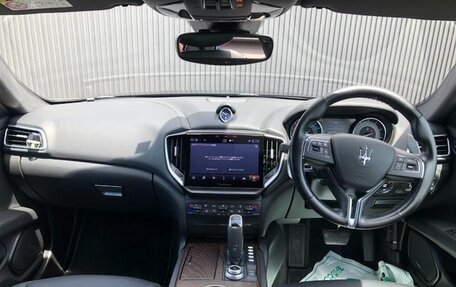 Maserati Ghibli, 2022 год, 5 750 000 рублей, 9 фотография