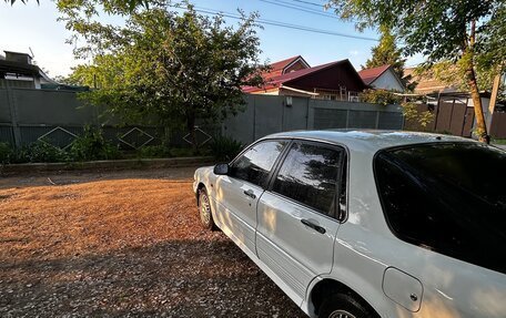 Mitsubishi Galant VIII, 1990 год, 210 000 рублей, 2 фотография