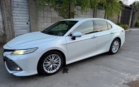 Toyota Camry, 2020 год, 3 100 000 рублей, 3 фотография