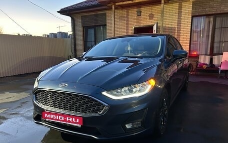 Ford Fusion (North America) II, 2018 год, 1 750 000 рублей, 3 фотография