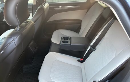 Ford Fusion (North America) II, 2018 год, 1 750 000 рублей, 18 фотография
