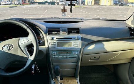 Toyota Camry, 2006 год, 900 000 рублей, 6 фотография