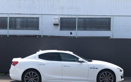 Maserati Ghibli, 2022 год, 5 750 000 рублей, 5 фотография
