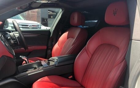Maserati Ghibli, 2022 год, 5 750 000 рублей, 11 фотография