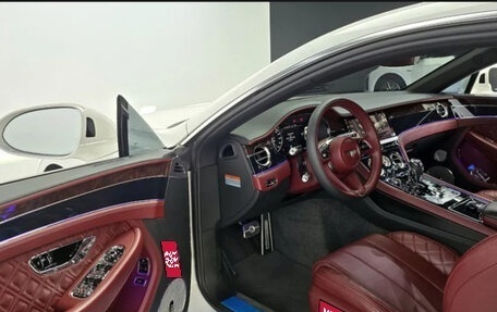 Bentley Continental GT III, 2022 год, 18 050 000 рублей, 9 фотография