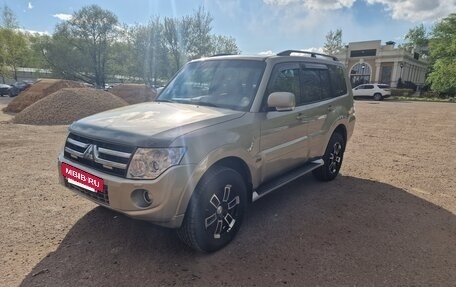 Mitsubishi Pajero IV, 2012 год, 2 550 000 рублей, 4 фотография