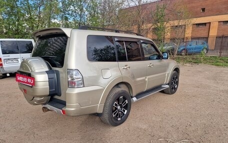 Mitsubishi Pajero IV, 2012 год, 2 550 000 рублей, 6 фотография