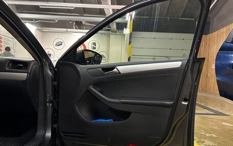 Volkswagen Jetta VI, 2012 год, 990 000 рублей, 18 фотография