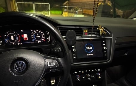 Volkswagen Tiguan II, 2019 год, 2 400 000 рублей, 7 фотография