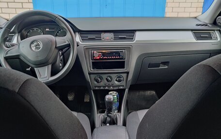 Skoda Rapid I, 2015 год, 860 000 рублей, 16 фотография