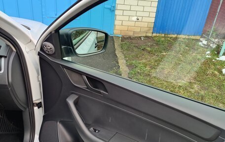 Skoda Rapid I, 2015 год, 860 000 рублей, 19 фотография