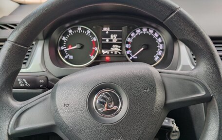Skoda Rapid I, 2015 год, 860 000 рублей, 30 фотография