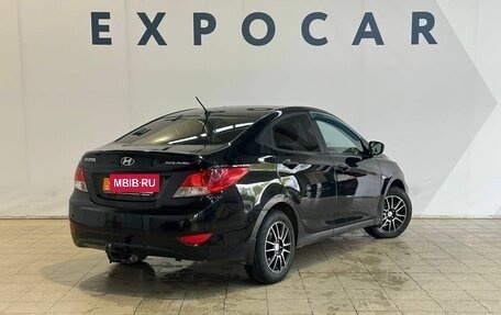 Hyundai Solaris II рестайлинг, 2013 год, 590 000 рублей, 3 фотография