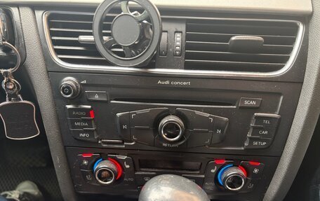Audi A4, 2010 год, 1 000 000 рублей, 6 фотография