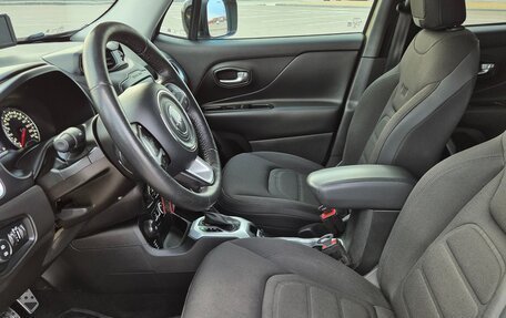 Jeep Renegade I рестайлинг, 2015 год, 1 999 000 рублей, 19 фотография