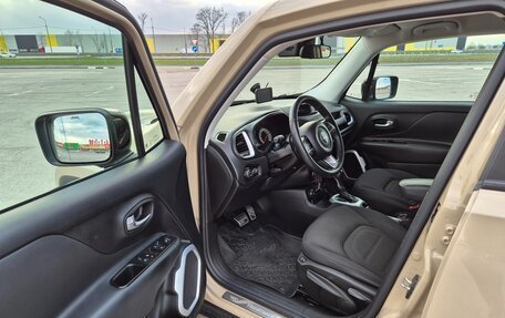 Jeep Renegade I рестайлинг, 2015 год, 1 999 000 рублей, 15 фотография