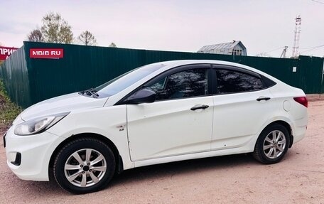 Hyundai Solaris II рестайлинг, 2012 год, 650 000 рублей, 2 фотография
