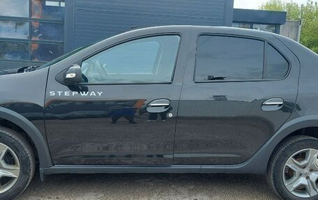 Renault Logan II, 2019 год, 1 450 000 рублей, 6 фотография