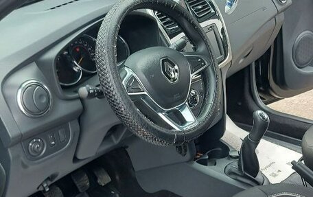 Renault Logan II, 2019 год, 1 450 000 рублей, 8 фотография