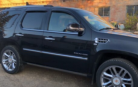 Cadillac Escalade III, 2013 год, 5 000 000 рублей, 10 фотография
