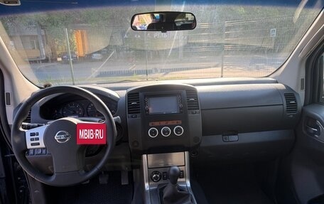 Nissan Navara (Frontier), 2011 год, 1 300 000 рублей, 16 фотография