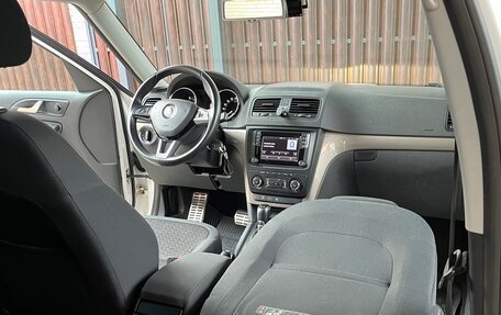 Skoda Yeti I рестайлинг, 2015 год, 1 600 000 рублей, 9 фотография