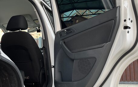 Skoda Yeti I рестайлинг, 2015 год, 1 600 000 рублей, 31 фотография