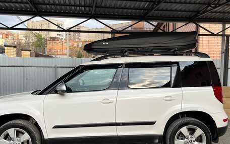 Skoda Yeti I рестайлинг, 2015 год, 1 600 000 рублей, 28 фотография