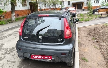 Peugeot 107 I рестайлинг, 2009 год, 270 000 рублей, 3 фотография
