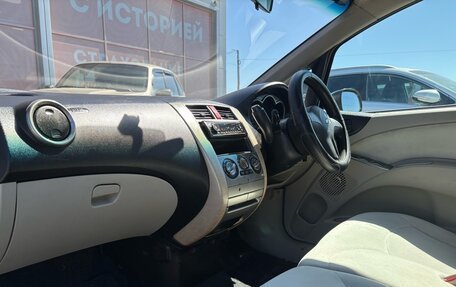 Mitsubishi Colt VI рестайлинг, 2003 год, 330 000 рублей, 13 фотография