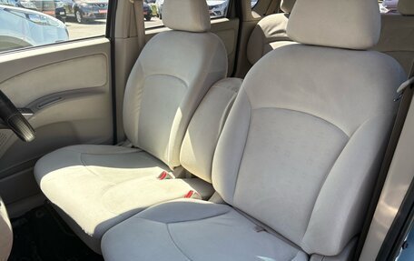 Mitsubishi Colt VI рестайлинг, 2003 год, 330 000 рублей, 20 фотография