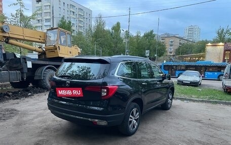Honda Pilot III рестайлинг, 2018 год, 3 150 000 рублей, 5 фотография