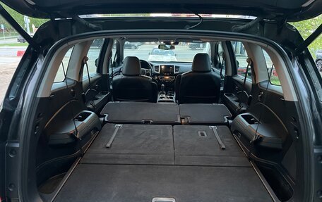 Honda Pilot III рестайлинг, 2018 год, 3 150 000 рублей, 25 фотография