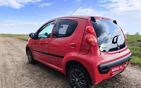 Peugeot 107 I рестайлинг, 2009 год, 420 000 рублей, 3 фотография